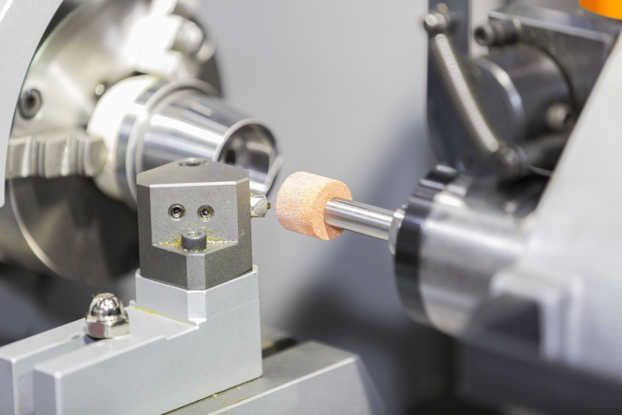 IN_MT_Grinding_Fotolia_97501019_L.jpg Industry, Machine Tool, MT, Grinding Fotolia_97501019